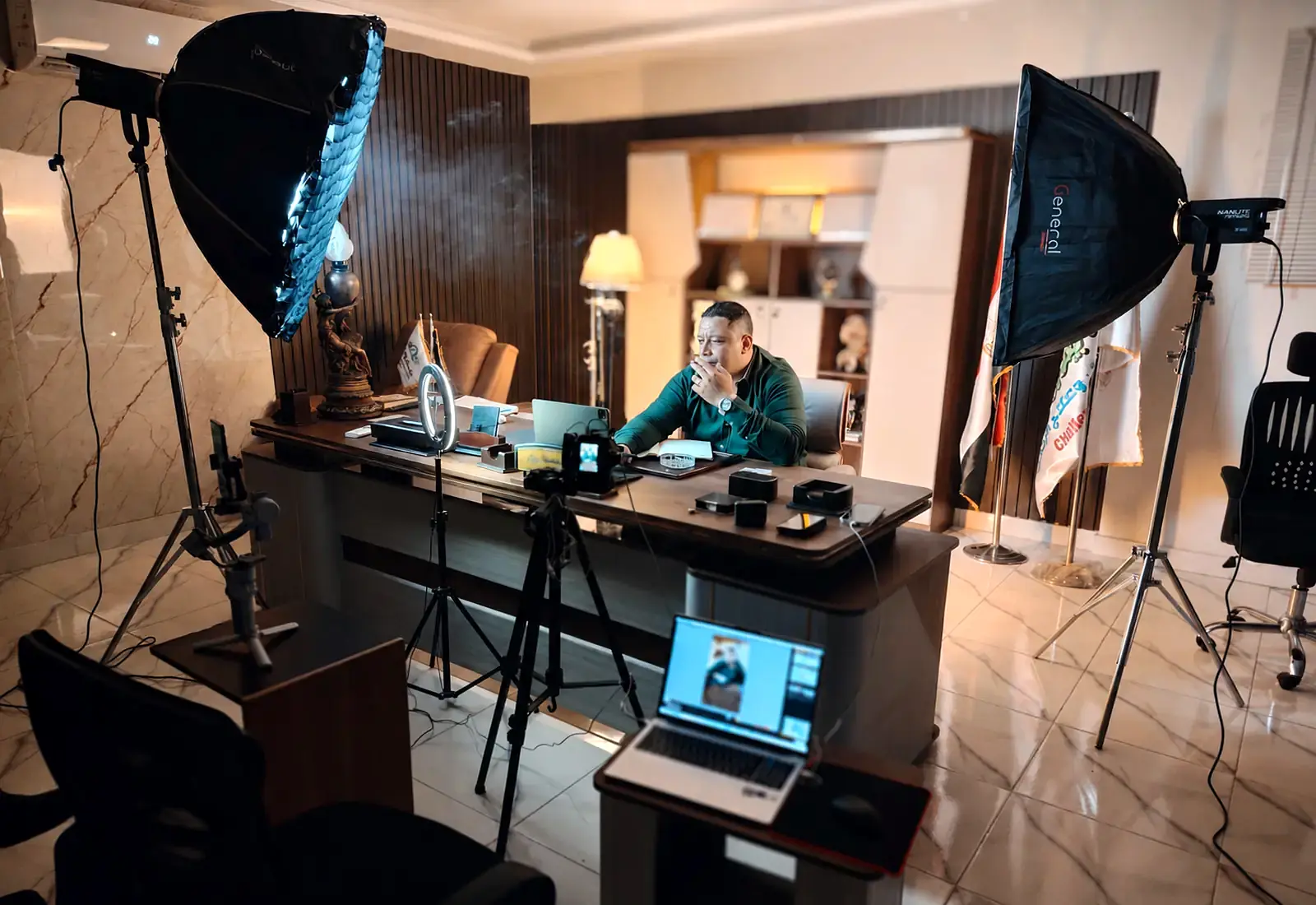 BrandbrX behind the scenes during a commercial production